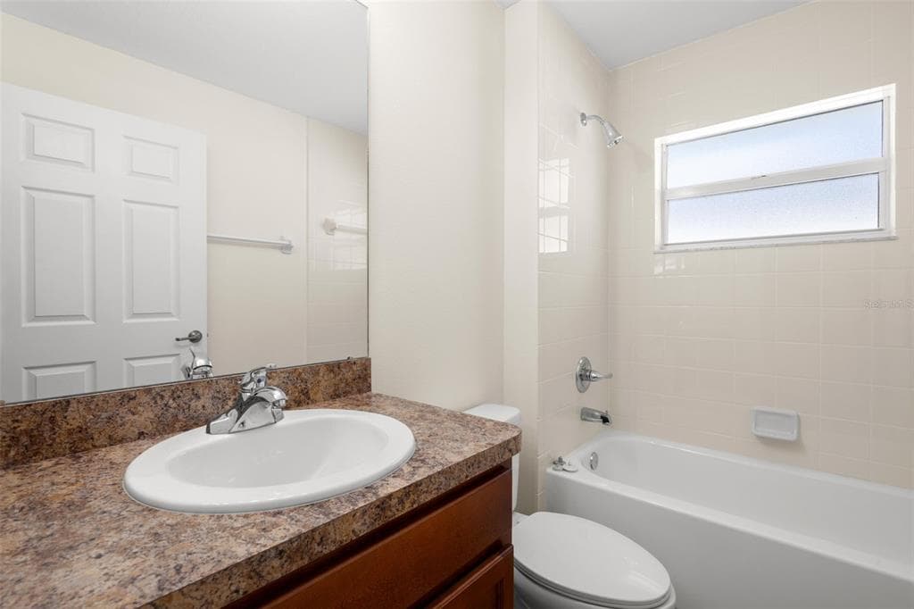 1550 BLOSSOM BAYOU CIRCLE photo 24