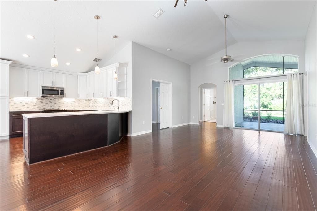 15 TANGLEWOOD COURT photo 11