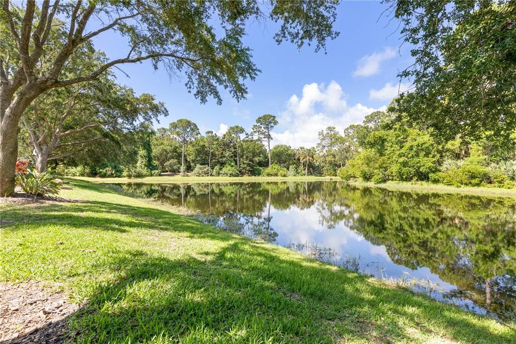 15 TANGLEWOOD COURT photo 4