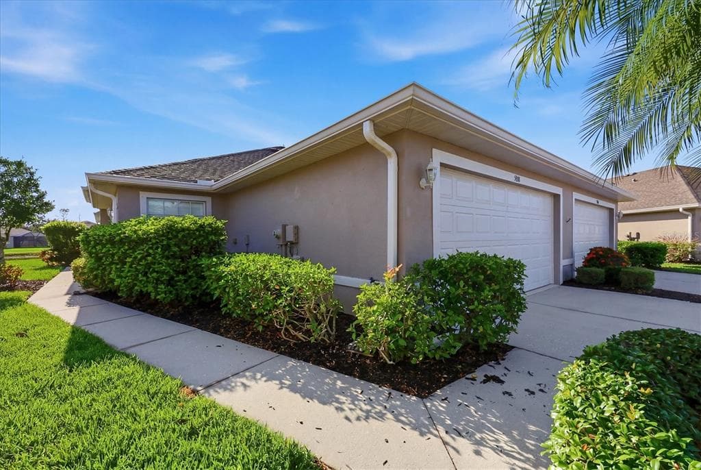 5968 IBIS COURT photo 3