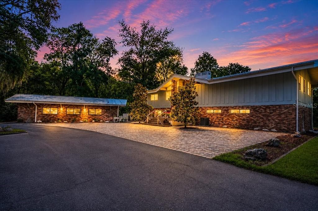 5278 SW COUNTY ROAD 138 photo 11