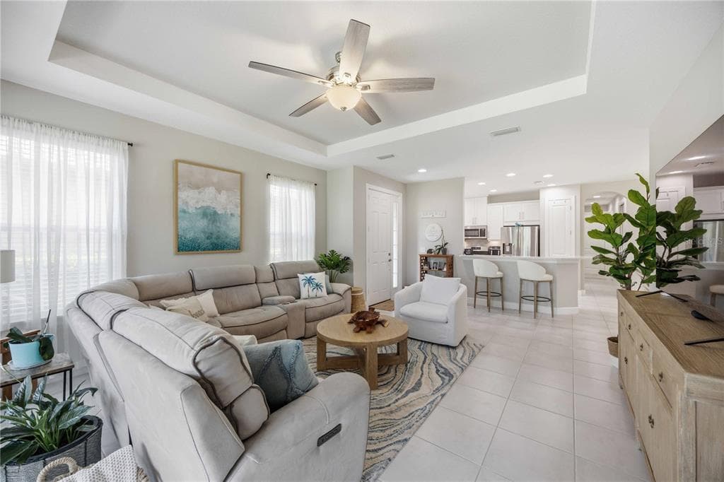 5749 SEMOLINO STREET photo 7