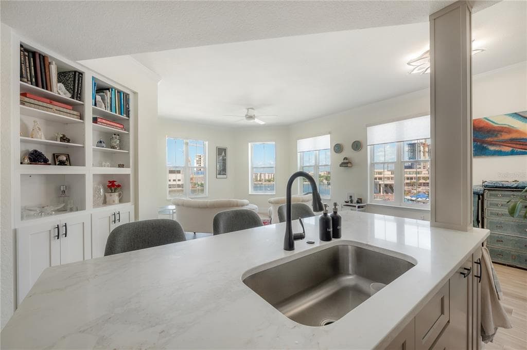 700 S HARBOUR ISLAND BOULEVARD 713 photo 6