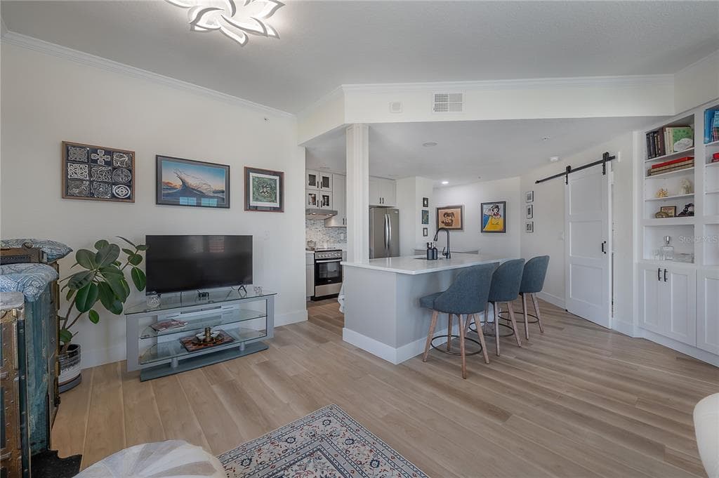 700 S HARBOUR ISLAND BOULEVARD 713 photo 14