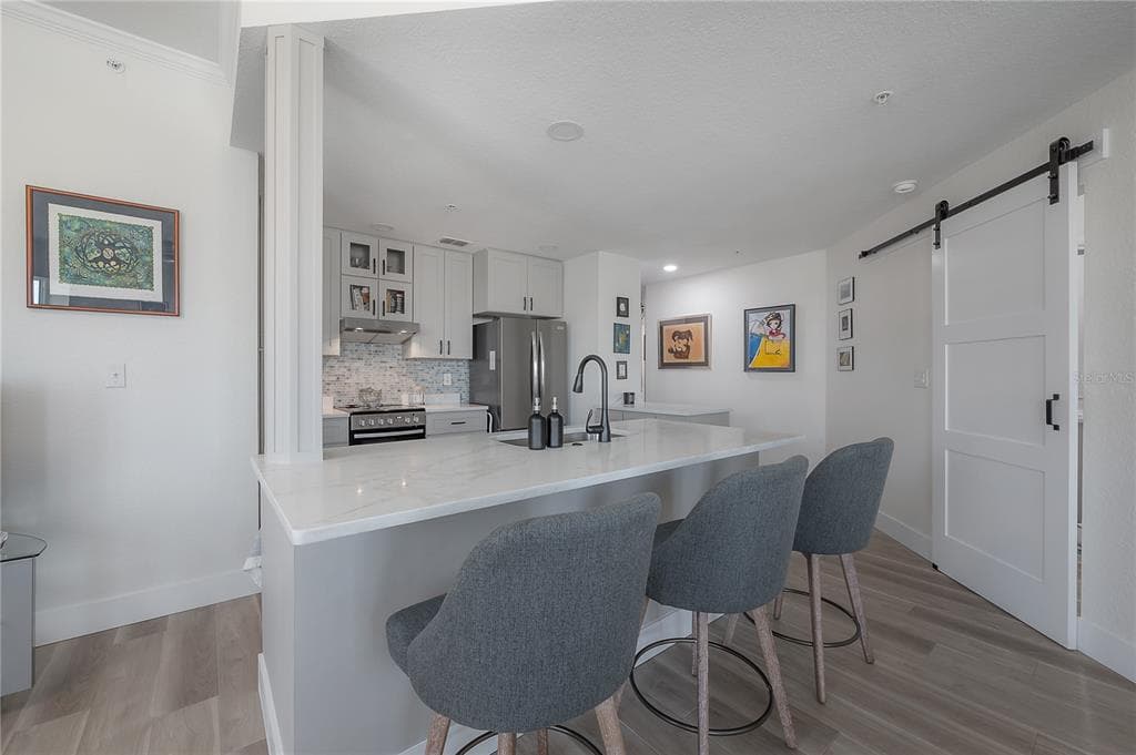 700 S HARBOUR ISLAND BOULEVARD 713 photo 11