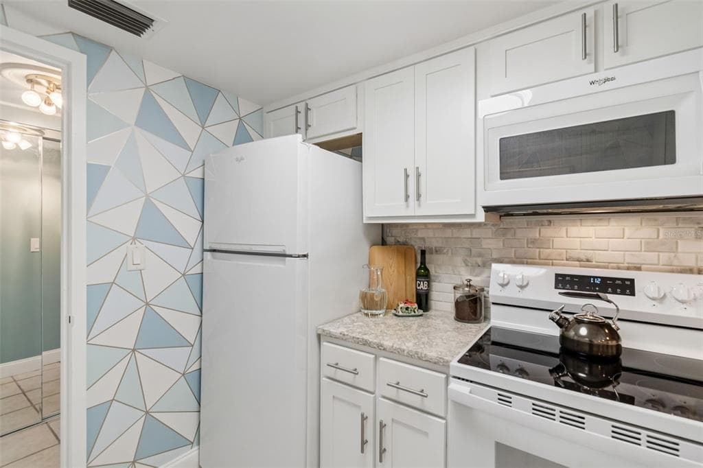 4015 BAYSHORE BOULEVARD 7D photo 6