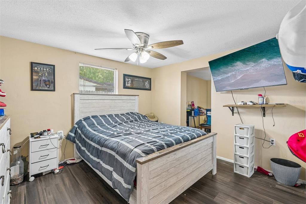 1133 GRAND BOULEVARD photo 17