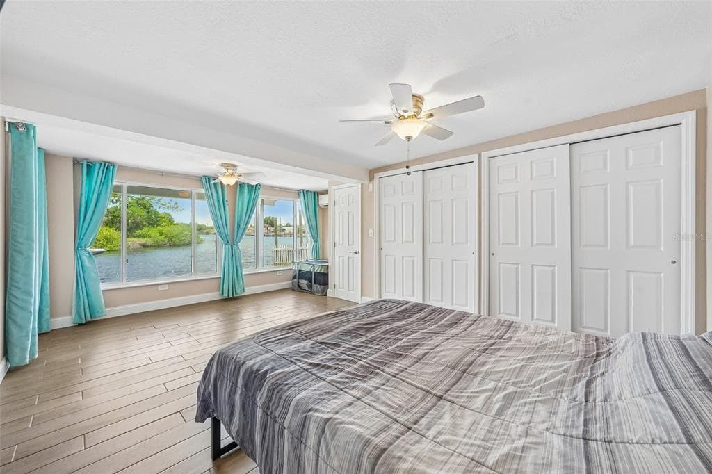 1133 GRAND BOULEVARD photo 15