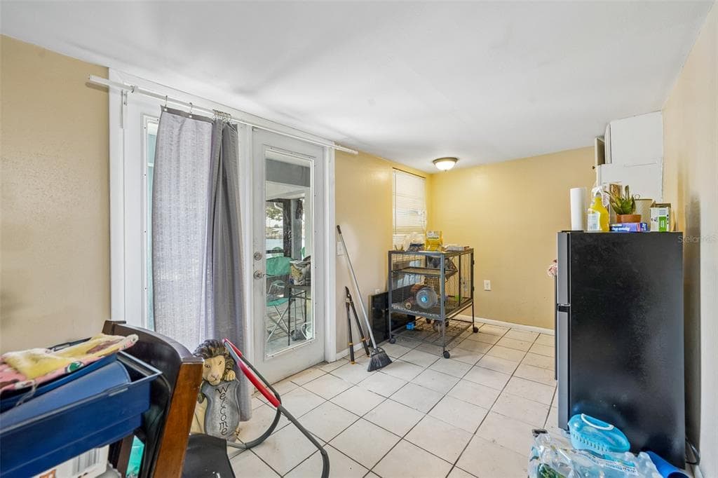 1133 GRAND BOULEVARD photo 19