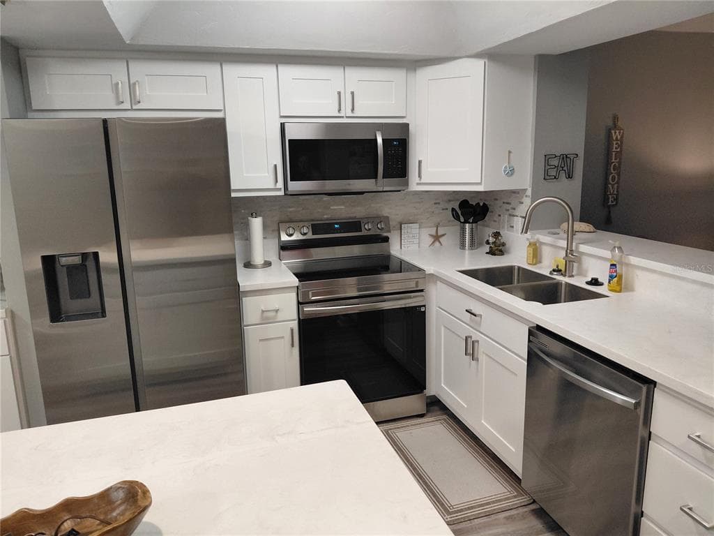 12144 SW EGRET CIRCLE 1104 photo 6