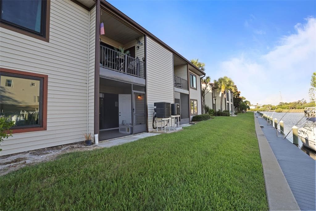 358 MOORINGS COVE DRIVE 4B photo 10