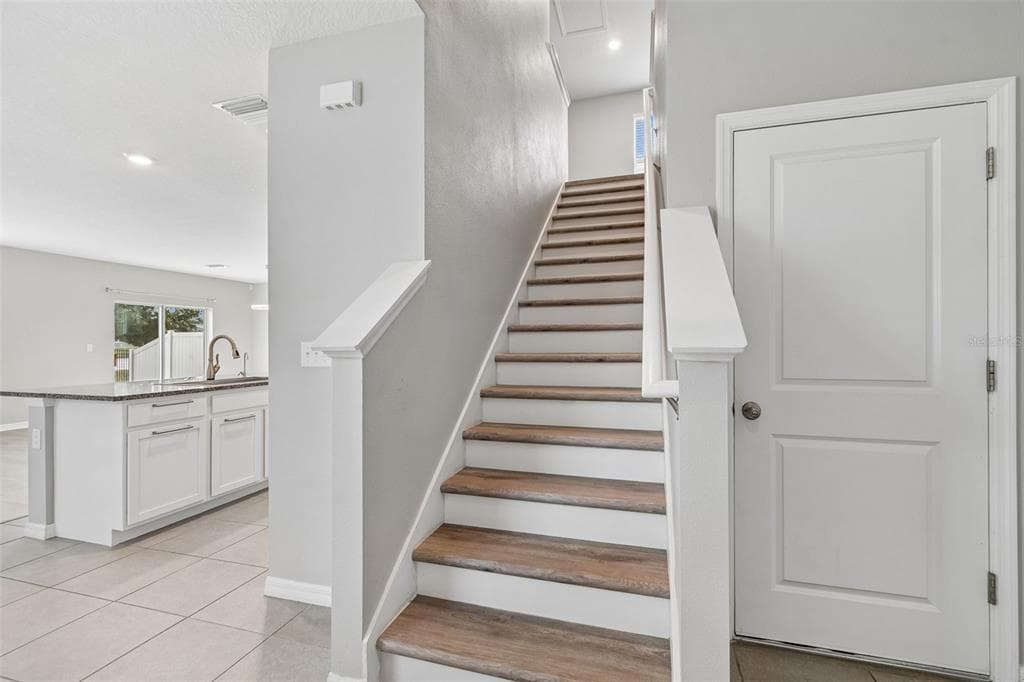 16734 TRITE BEND STREET photo 21