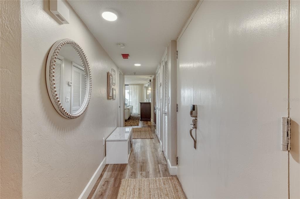 1239 OCEAN SHORE BOULEVARD 2E5 photo 7