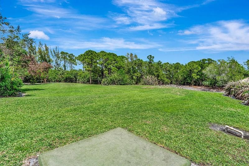 2584 SE RANCH ACRES CIRCLE photo 24