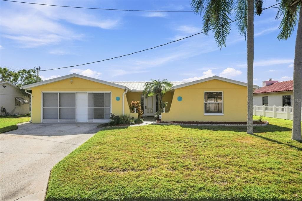 4388 7TH ISLE DRIVE photo 1