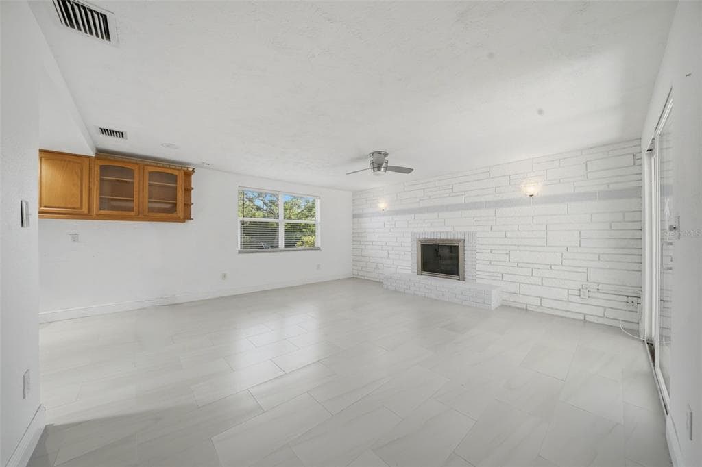 4388 7TH ISLE DRIVE photo 11