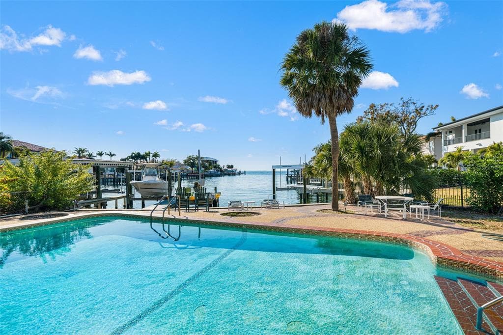 2605 S BEACH DRIVE photo 8