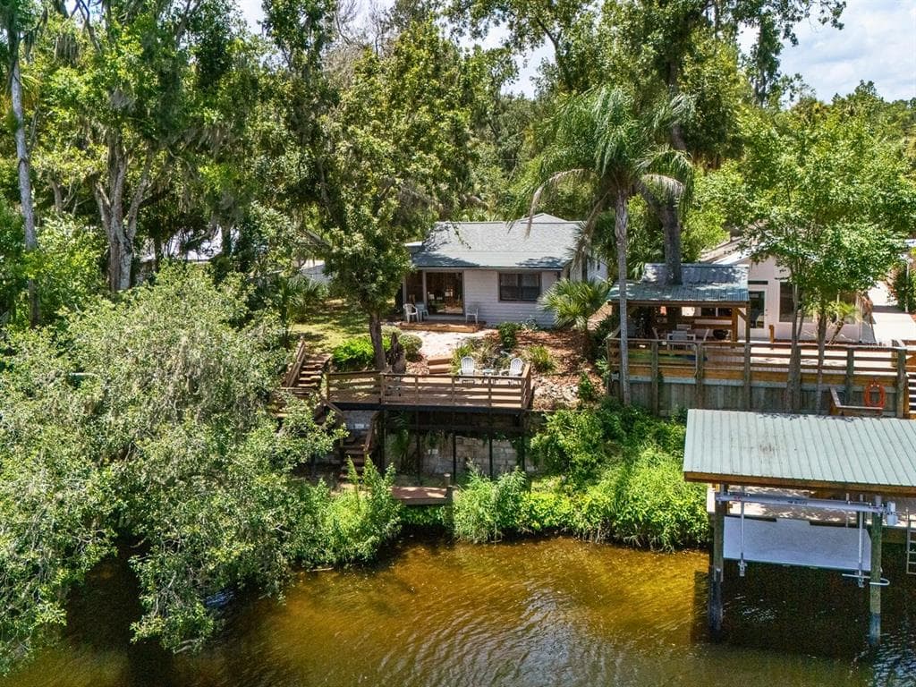 7224 ALAFIA RIDGE LOOP photo 2