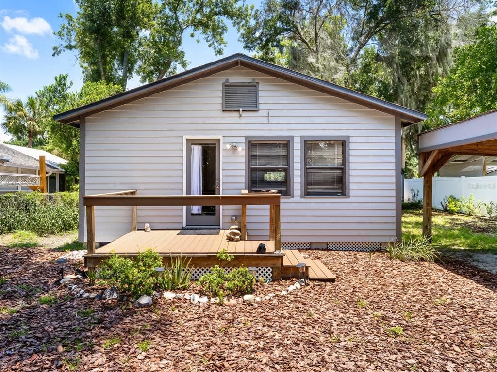 7224 ALAFIA RIDGE LOOP photo 1
