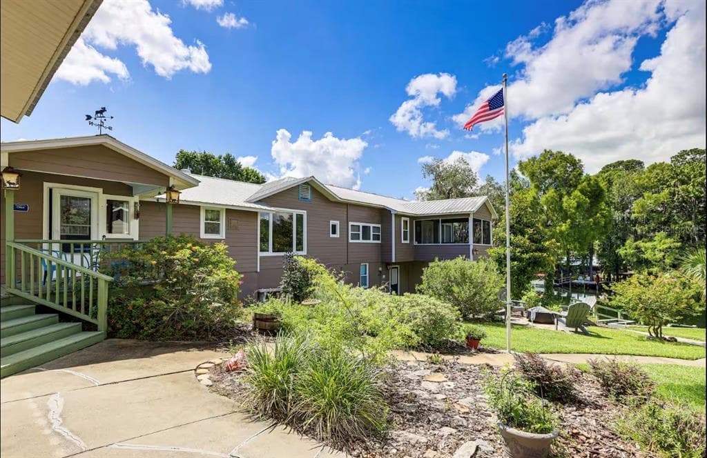 20906 RIVER DRIVE 1