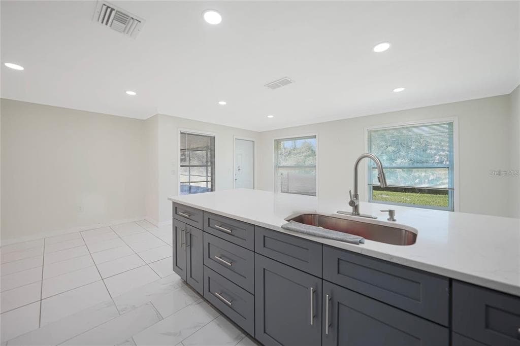 351 & 359 KINDRED BOULEVARD photo 6