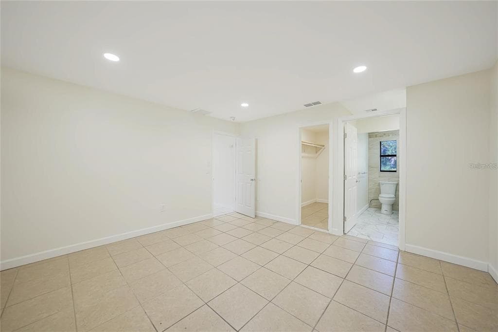 351 & 359 KINDRED BOULEVARD photo 22