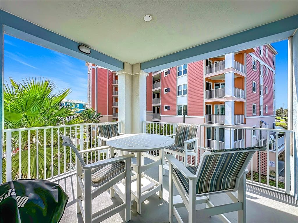 3 RIVERWALK DRIVE 301 photo 17