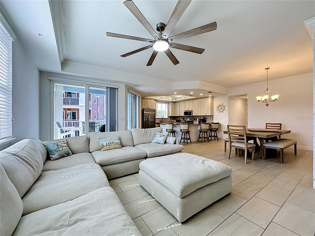 3 RIVERWALK DRIVE 301 photo 7