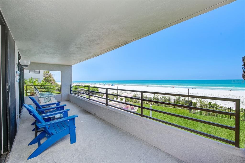 420 GULF BOULEVARD 101 photo 1