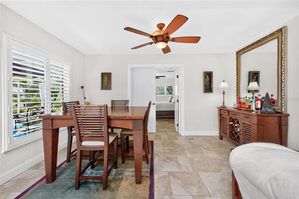 103 RODGERS AVENUE NE photo 17