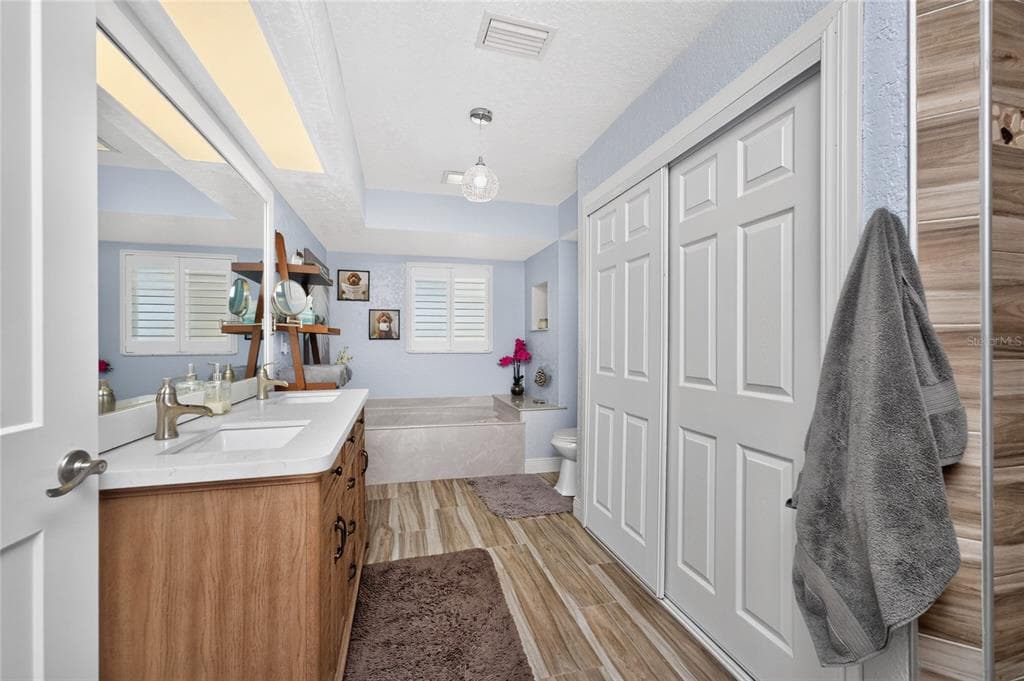 103 RODGERS AVENUE NE photo 24