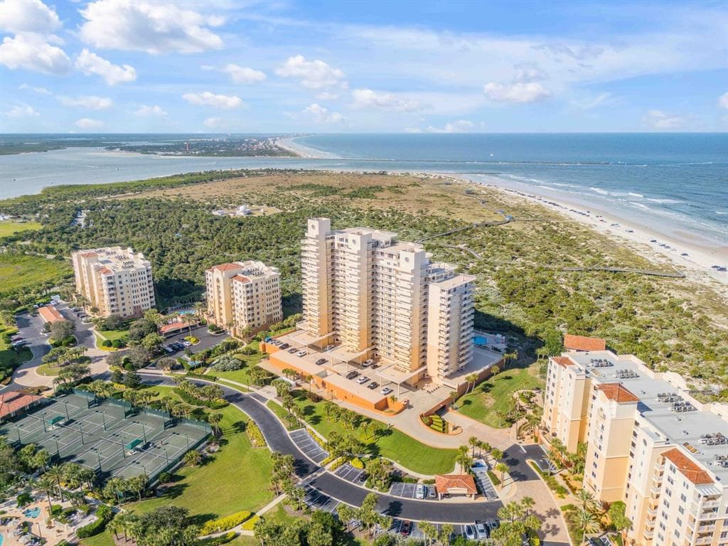 257 MINORCA BEACH WAY #506 2