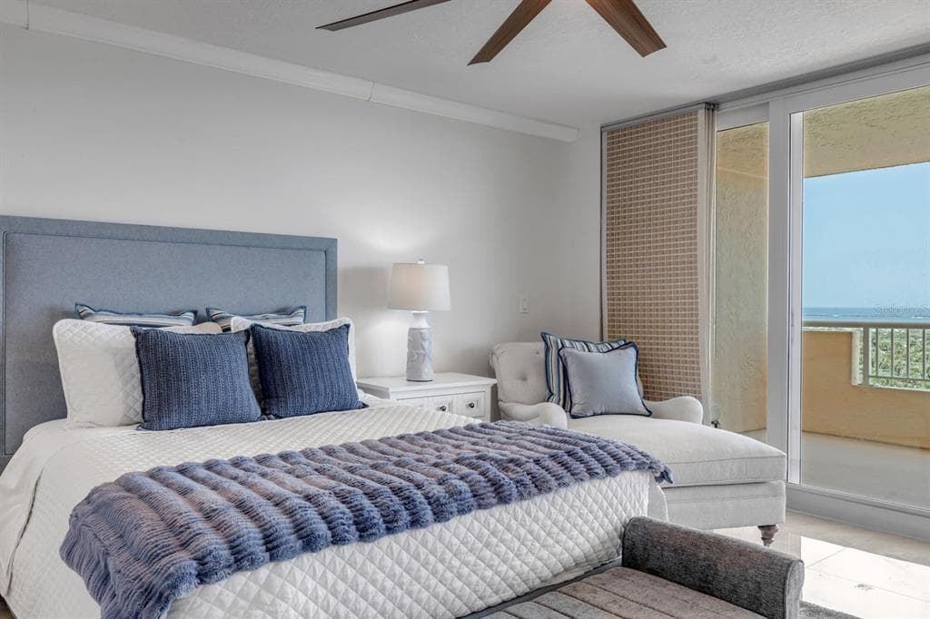 257 MINORCA BEACH WAY 506 photo 22
