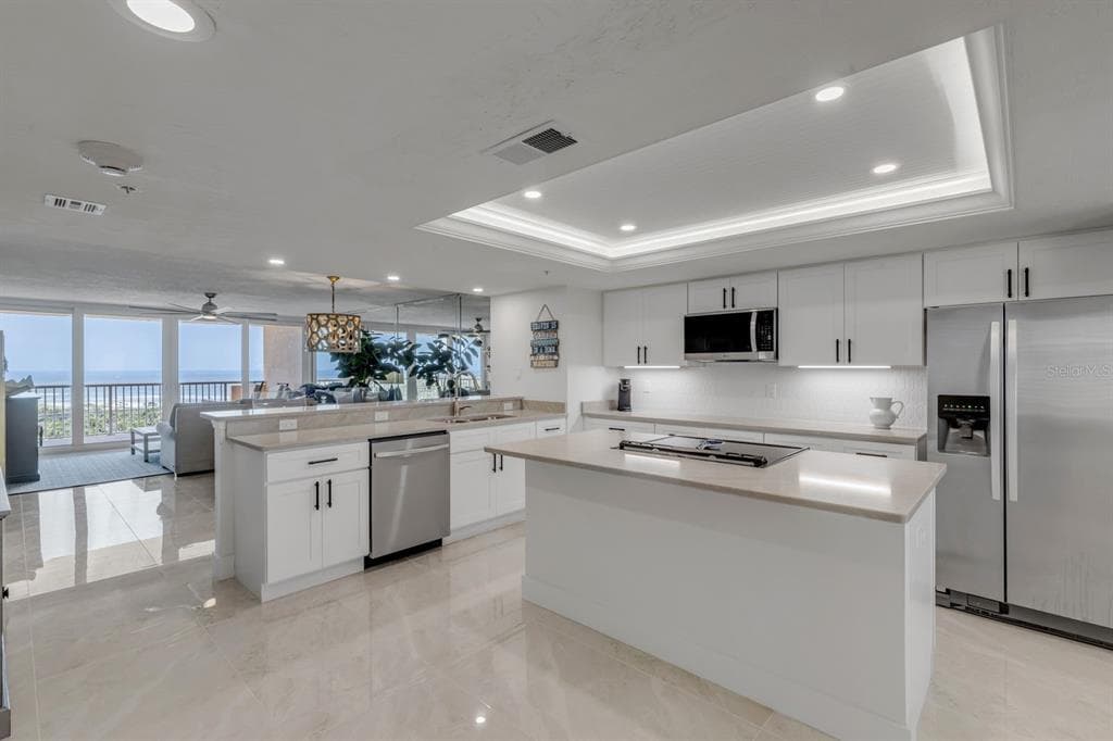 257 MINORCA BEACH WAY #506 5