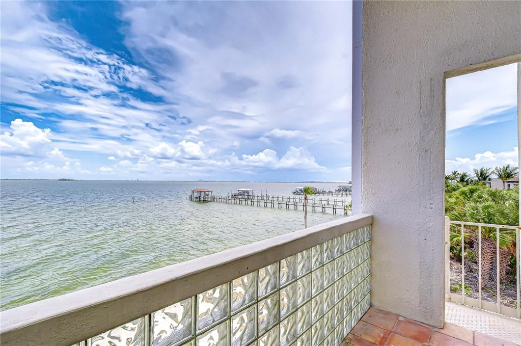 6504 SURFSIDE BOULEVARD 8 photo 15