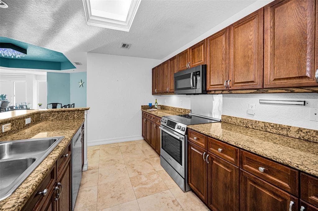 1860 N FORT HARRISON AVENUE 103 photo 24