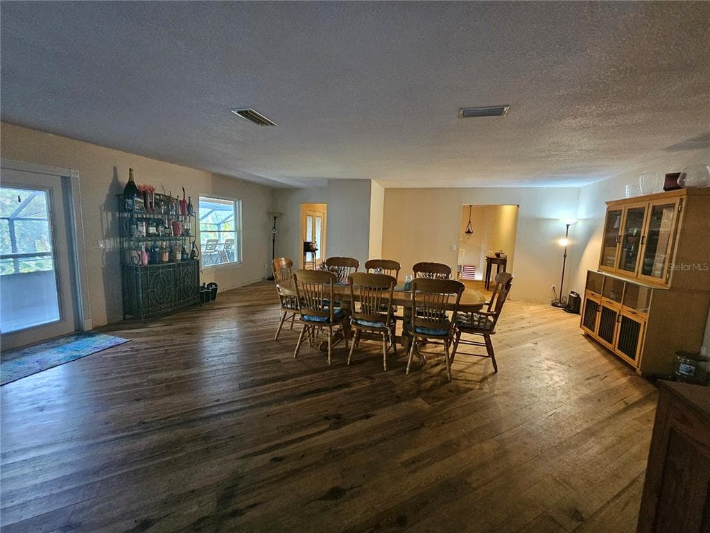 1607 MARTY DRIVE photo 25