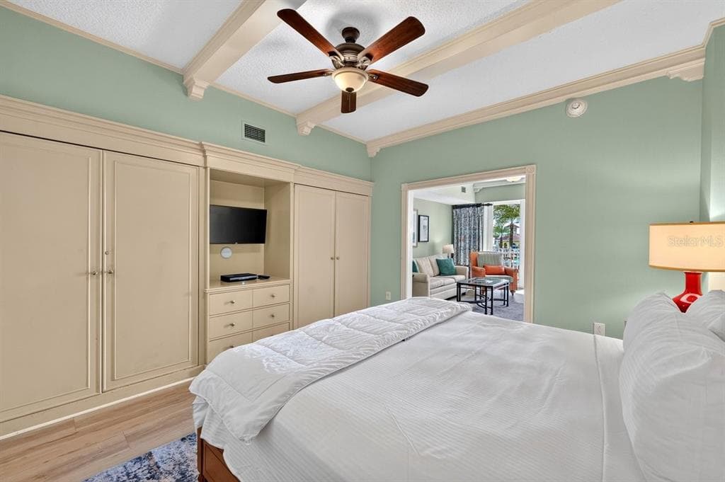 200 OCEAN CREST DRIVE 137 photo 17