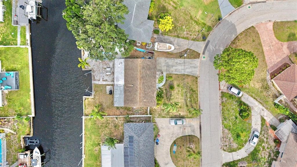 9472 TREASURE LANE NE photo 5