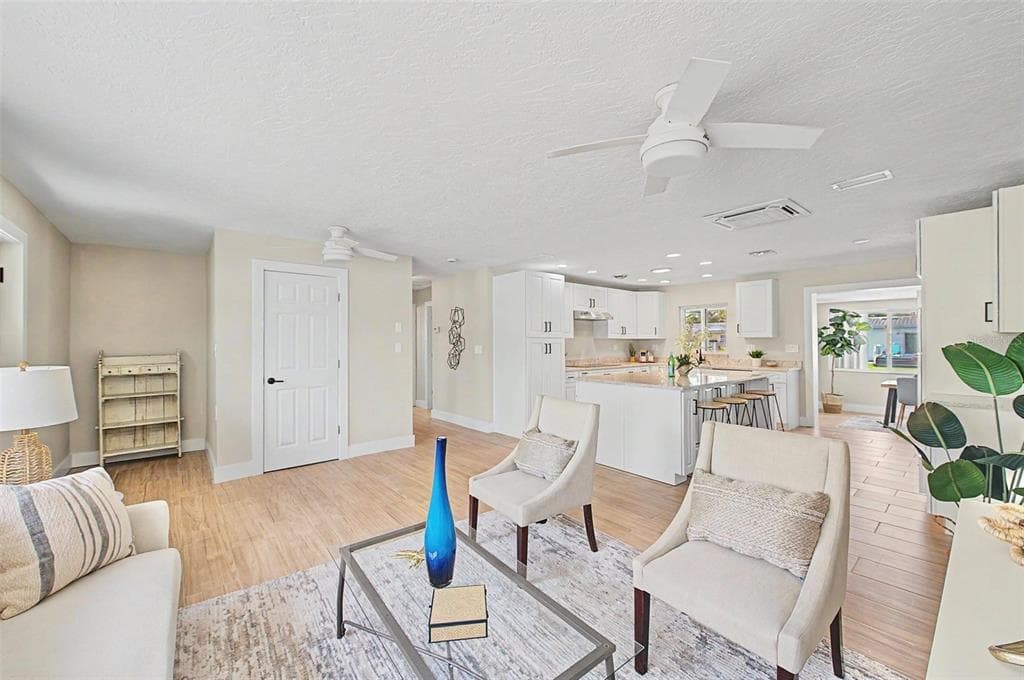 9472 TREASURE LANE NE photo 9