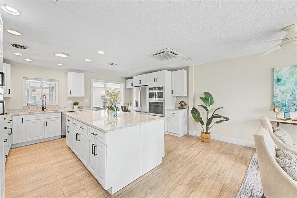 9472 TREASURE LANE NE photo 11