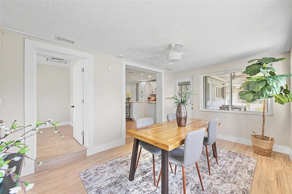9472 TREASURE LANE NE photo 19
