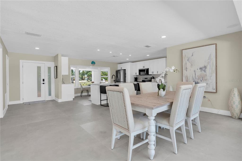 24 MARINA TERRACE photo 18