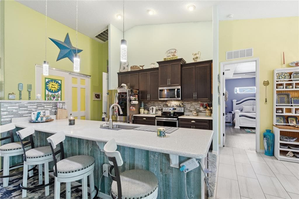 225 BIRCHWOOD DRIVE photo 18