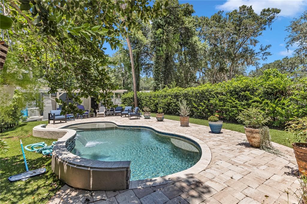 55342 CLAIRE STREET photo 13