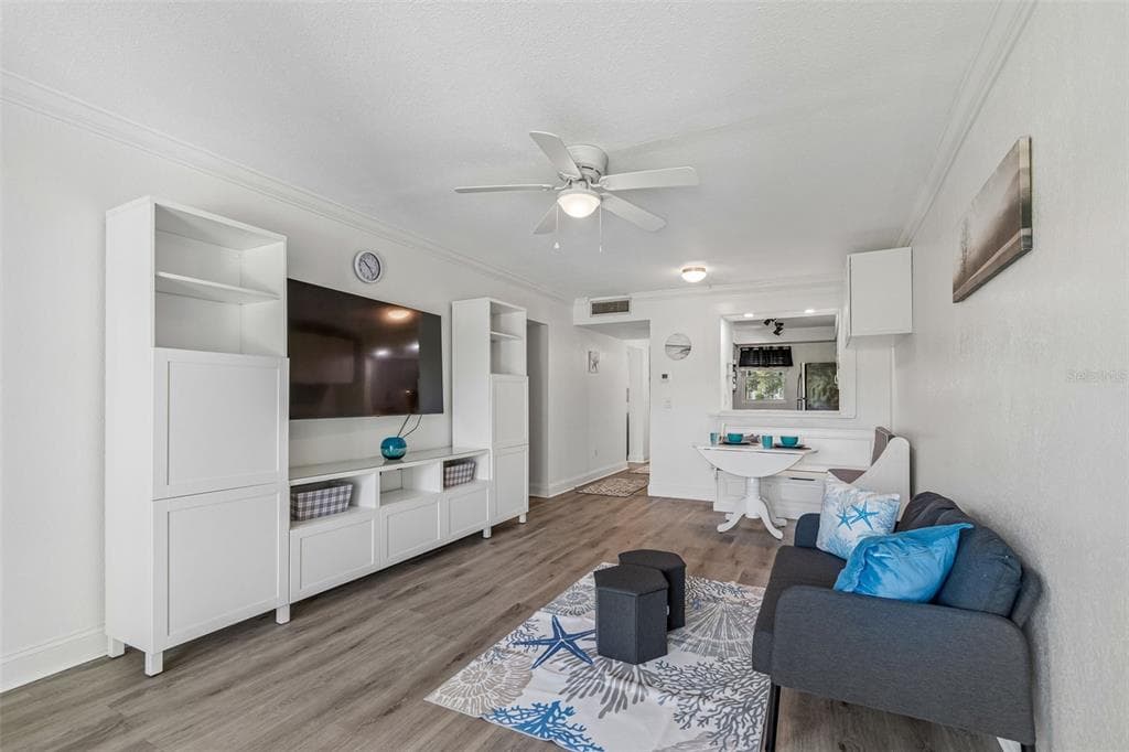 2117 LAKEWOOD CLUB DRIVE S 7-N photo 16