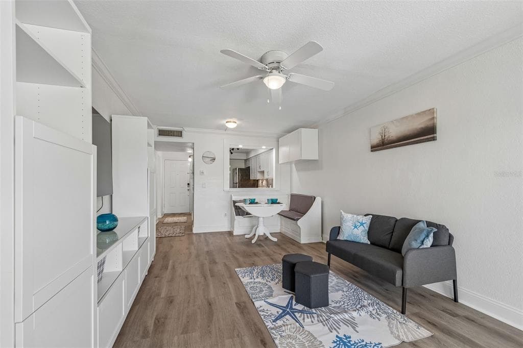 2117 LAKEWOOD CLUB DRIVE S 7-N photo 15