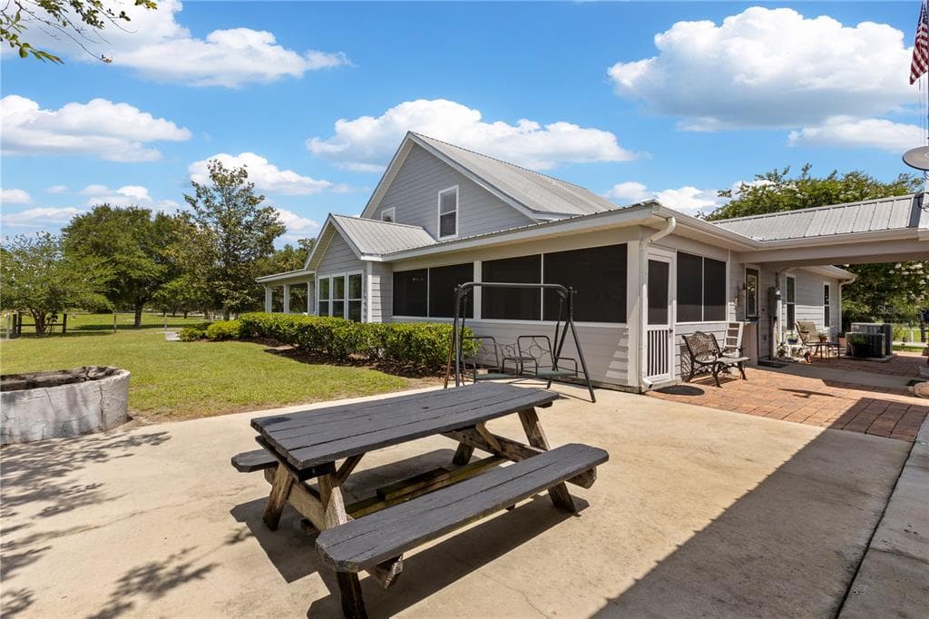9897 NW 160 AVENUE photo 8