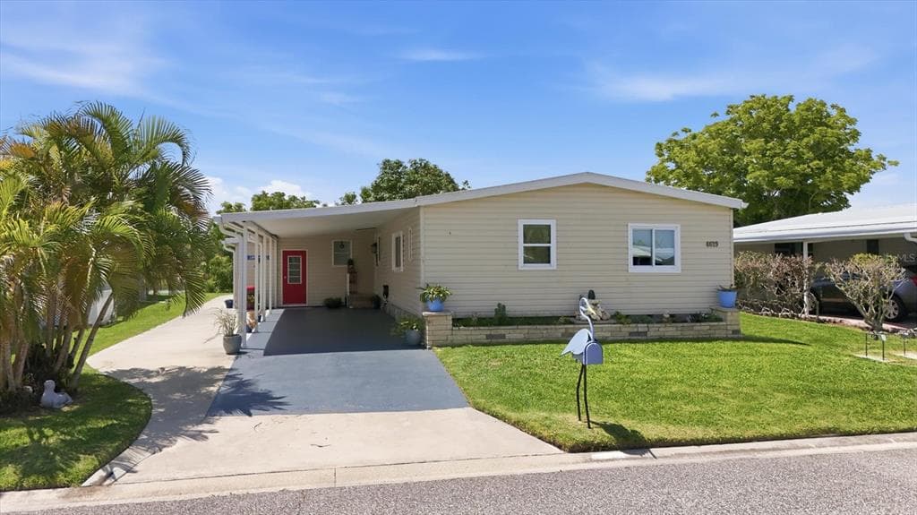 4619 15TH STREET COURT E photo 2