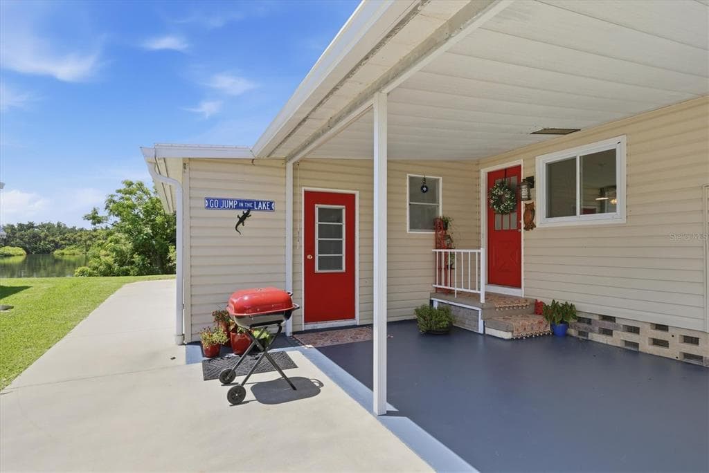 4619 15TH STREET COURT E photo 3